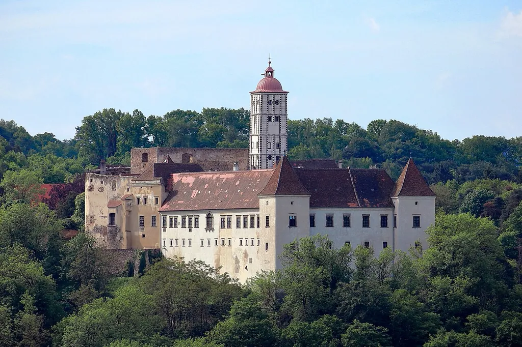Schallaburg in Schollach