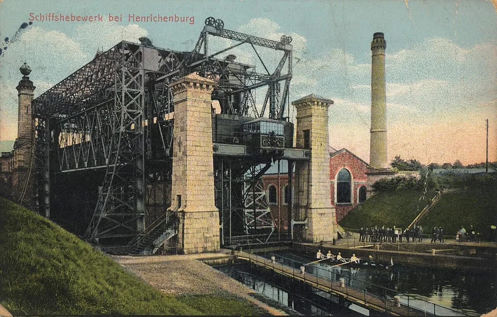 Schiffshebewerk Henrichenburg in Waltrop