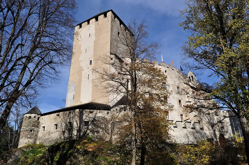 Schloss Bruck in Lienz