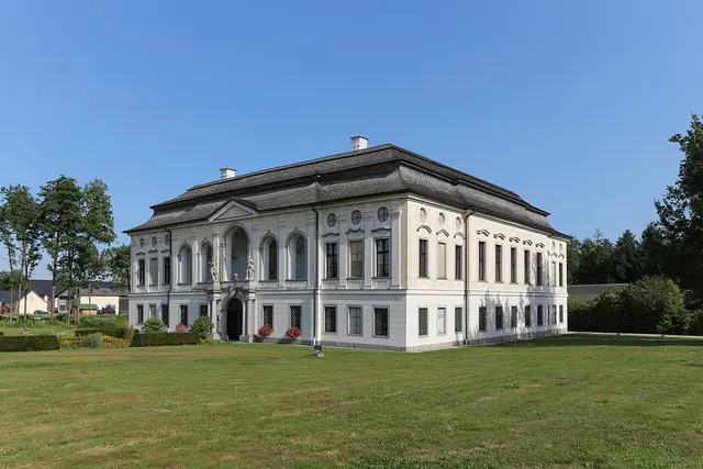 Jagdmuseum Schloss Hohenbrunn in St. Florian