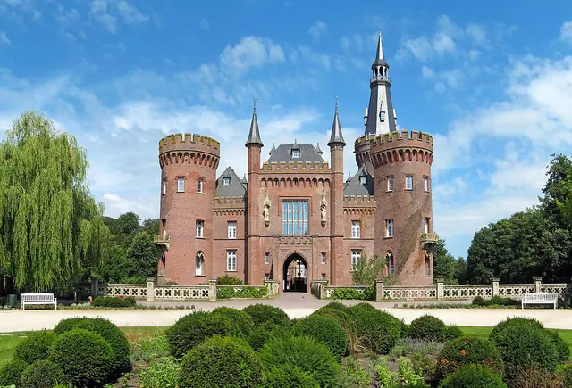 Museum Schloss Moyland in Bedburg-Hau