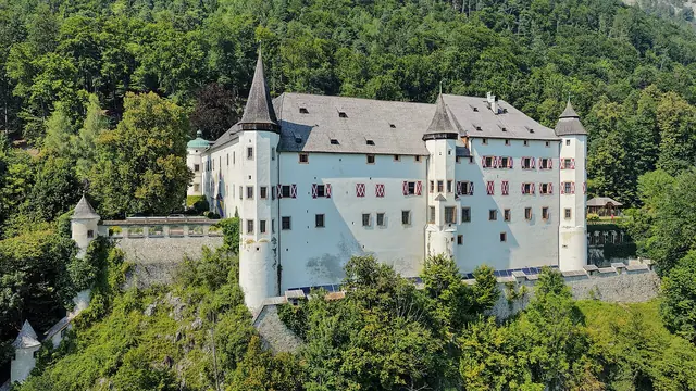 Schloss Tratzberg in Jenbach