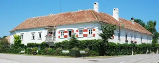 Schloss Zogelsdorf in Burgschleinitz-Kühnring