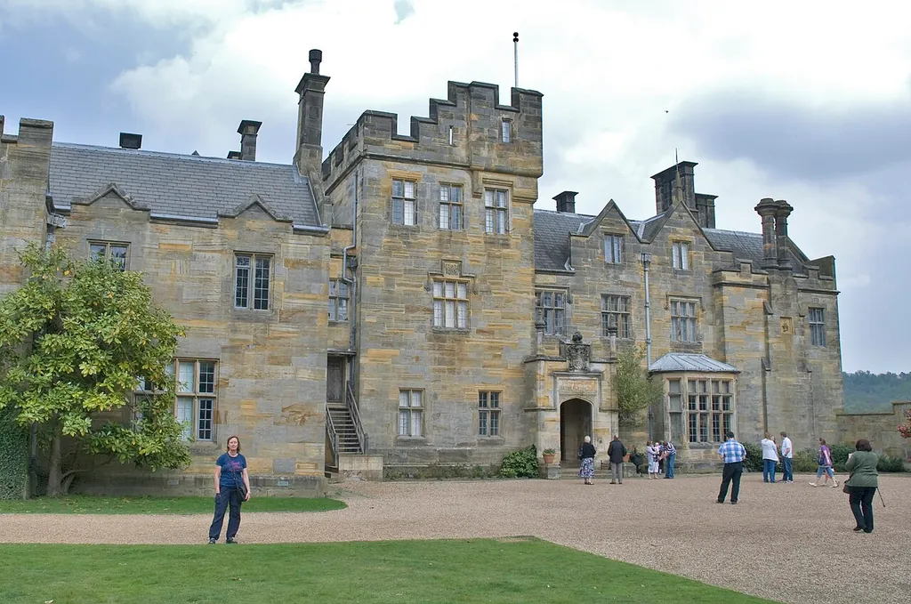 Scotney Castle in Lamberhurst