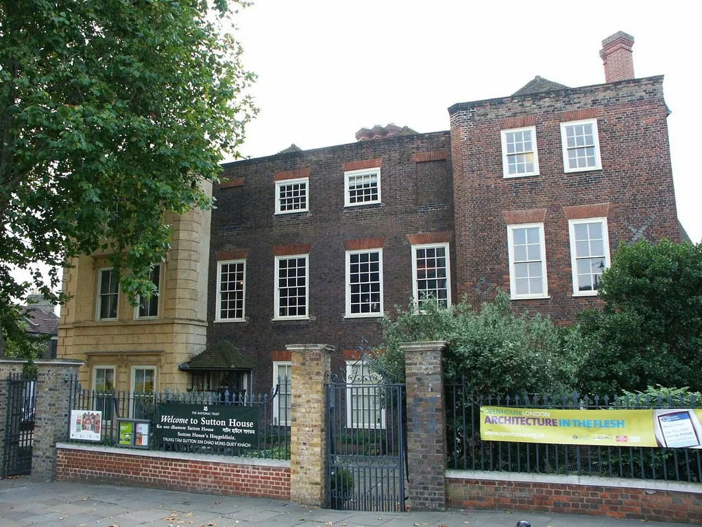 Sutton House and Breaker's Yard in Londen