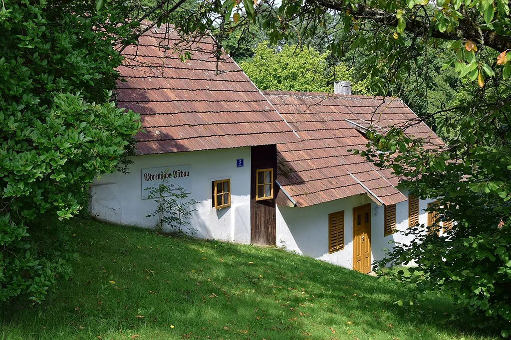 Uhrenstube Aschau in Oberschützen