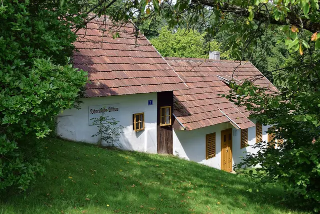 Uhrenstube Aschau in Oberschützen